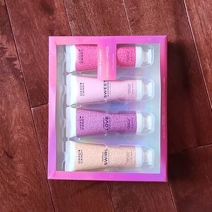 Hand lotion set